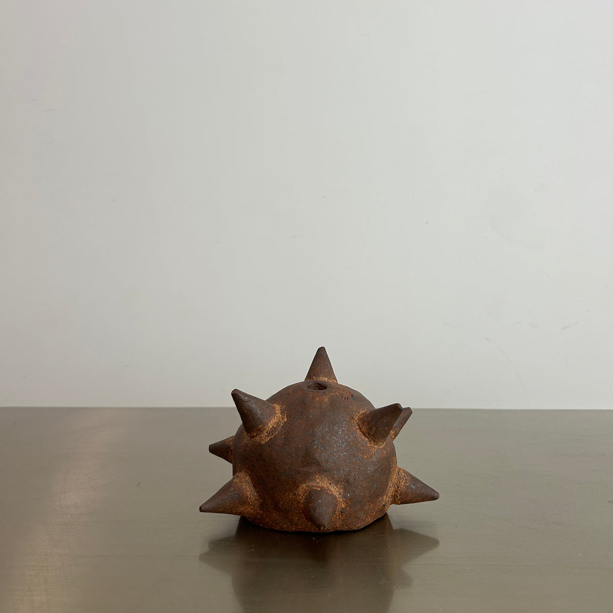 MACE PLANTER